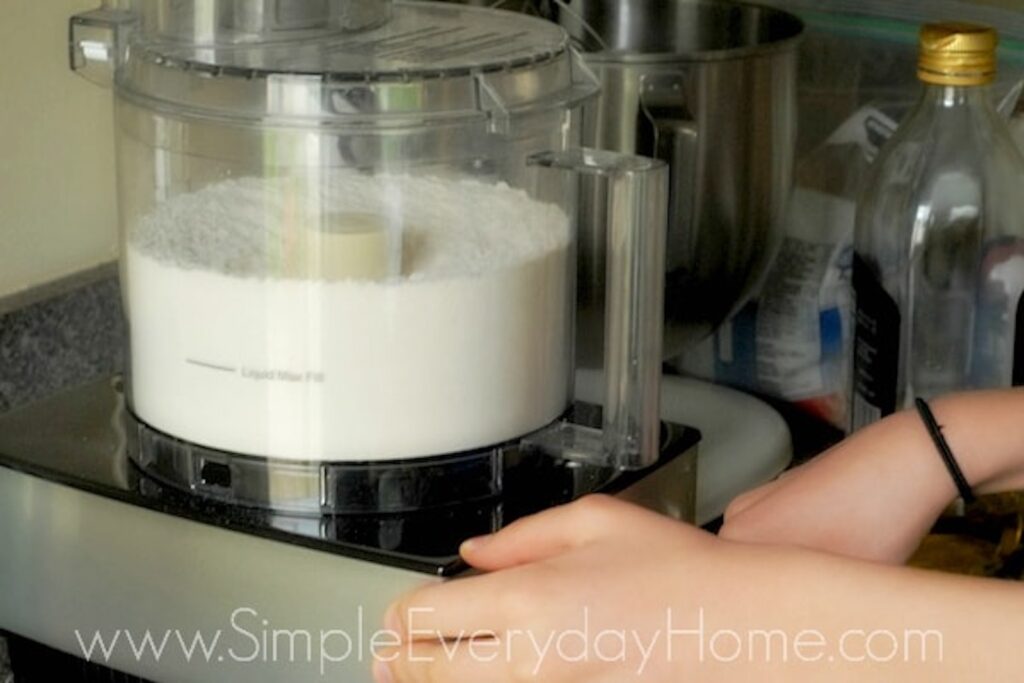 Food processor with flour in it