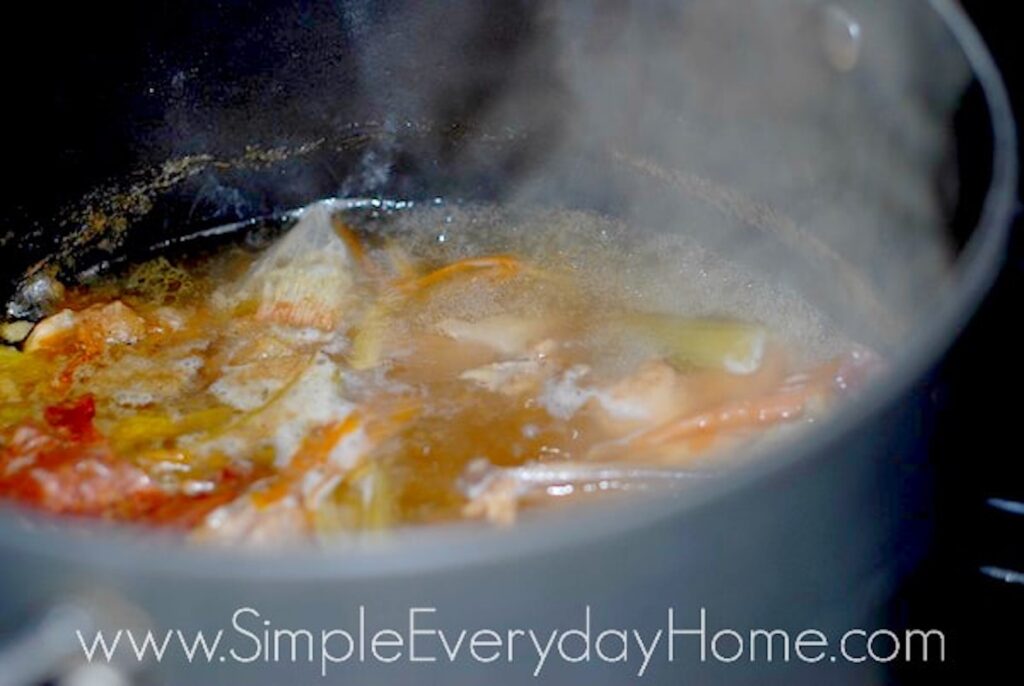 Stock cooking and steaming in stock pot